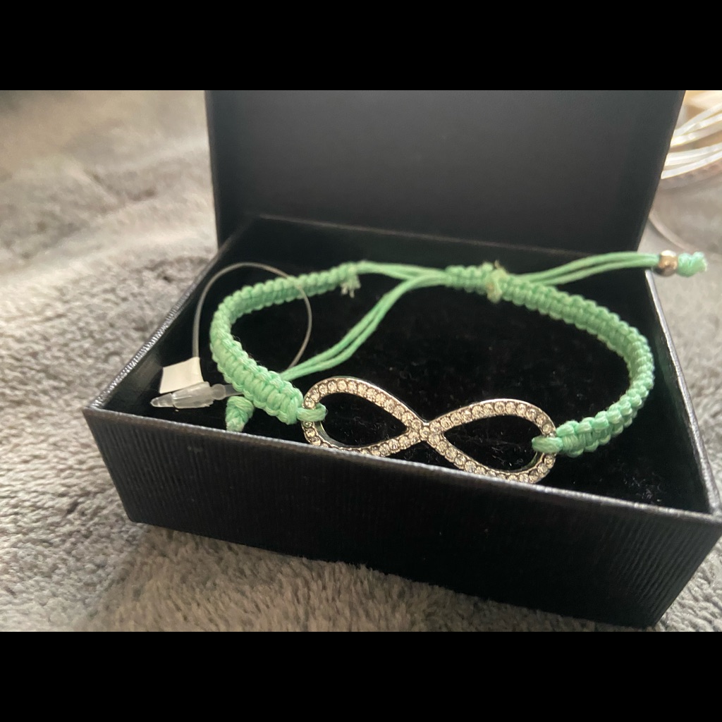 $3/20infinity Bracelet